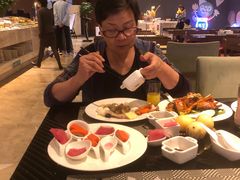 -筠咖啡西餐厅(上海国展宝龙丽筠酒店)