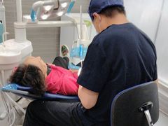 -上海仁爱医院口腔科 · 种植