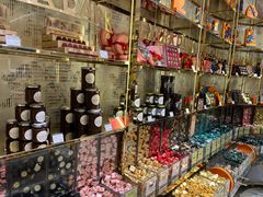 -VENCHI 闻绮(北京国贸商城店)