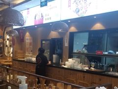 -蓉李记成都名小吃(武汉菱角湖万达店)