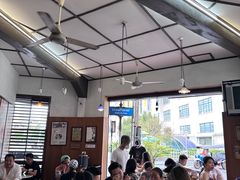 -邢泰记
