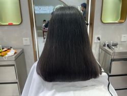 -妃格美发沙龙·烫发·染发