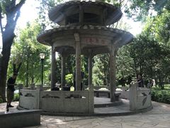 -玲珑塔公园