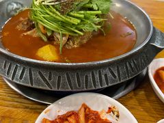 -喇喇排骨火锅·传统韩式脊骨汤(望京西园总店)