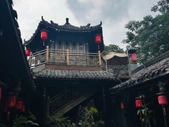 -小龙翻大江文化火锅(宽窄店)
