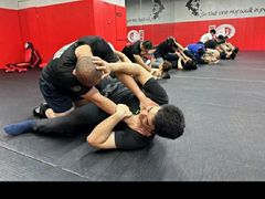 -极斗-IKMF马伽术·格斗运动学院(东直门店)