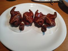 脆皮乳鸽-新荣记(西溪湿地店)