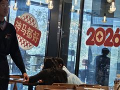 -必胜客(柳州万象城店)
