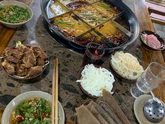 -正南齊北重庆老火锅(光华村直营店)