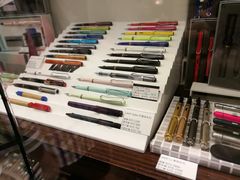 -诚品(信义店)