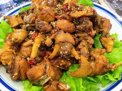 -八两八金·莱芜特色炒鸡(市南漳浦路店)