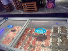 -蒙肥羊·酸汤潮牛·鲜牛肉火锅烤肉自助(岗顶店)