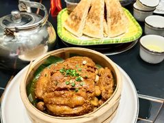 -鱼头泡饭·湖北菜·非物质文化遗产(岳家嘴总店)