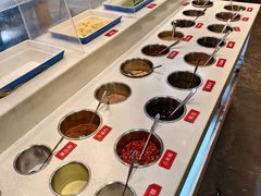 -钢管厂五区小郡肝串串香火锅(梅川路店)