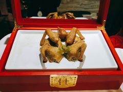 -肆月河豚·新淮扬(金融街店)
