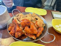 -BHC炸鸡(明洞总店)