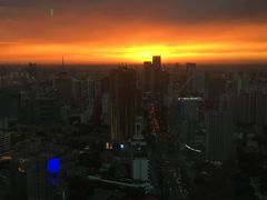 -唐拉雅秀酒店-西锦汇空中BBQ·思创餐厅