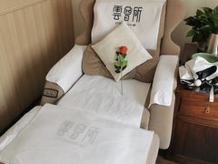 -新盈光·云会所(百丈东路店)