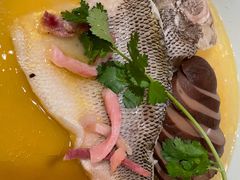 -港丽餐厅(龙之梦长宁店)