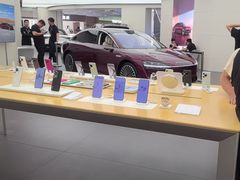 -华为智能生活馆(上海中山公园龙之梦)