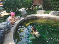 -中家鑫园温泉酒店鑫悦汤泉