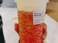 霸气芝士草莓-奈雪的茶(金地广场店)