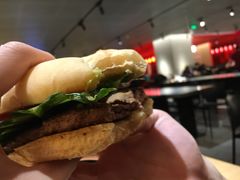 -麦当劳(新王府井店)