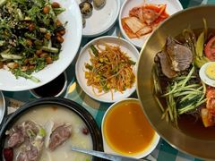 -益百岁牛尾汤主题餐厅(辛庄街店)