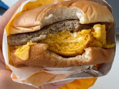 -麦当劳(中山公园龙之梦店)