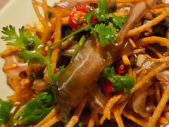 -巴厘龙虾·榜首油焖大虾(音乐学院·沿江酒馆店)