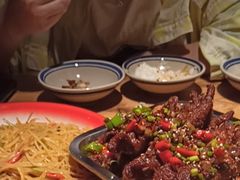 -泥糊破店小酒馆·团建聚餐(南京西路店)