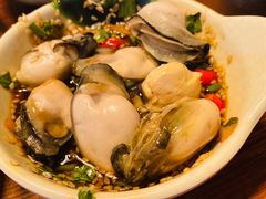 泡在灵魂沾料里的生蚝-蟹谢蒸鲜自助餐厅