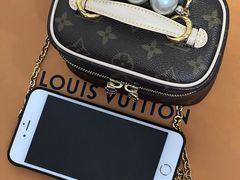 -LV路易威登(杭州万象城店)