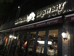 门面-Shanghai Brew House上海啤酒工坊(老外街店)