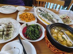 -品鲜村农家菜·阳澄湖大闸蟹(总店)