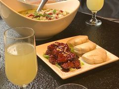 -河畔春天时尚餐厅