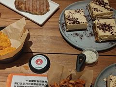 -必胜客(远大路店)