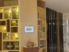 -上海漕河泾万丽酒店