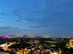 -顽啤熊·酒客酒馆(苏城夜景必选店)