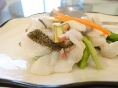 -壹零贰小馆(桂城石啃店)