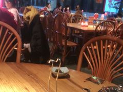 -野山舂·贵州现舂酸汤火锅(鸿通城店)