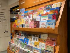 -西西弗书店&矢量咖啡(凯德晶萃广场店)