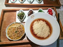 -松鹤面馆·古法焖肉面(观前店)