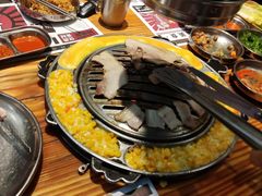 -青瓦炭韩潮烤肉(花园道店)