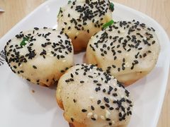 -小杨生煎(成山巴黎春天店)