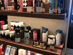 零售区-星巴克臻选(苏州汇豪店)