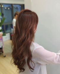 -E.L.K造型momopark店