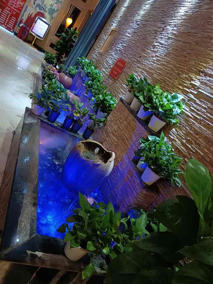 纽斯汗蒸休闲洗浴会馆(北园店)-"跟朋友来的,她推荐,二楼洗浴三楼汗蒸