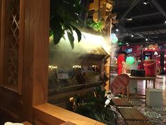 大堂-云海肴·汽锅鸡·云南菜(天山百盛优客店)