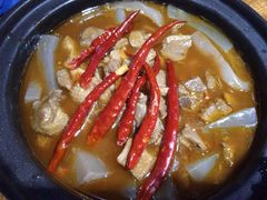 -隔壁老王·家常云南菜(花巷店)